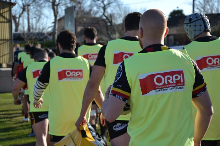 Rugby LSC - Rodez
passe... sans un regard !