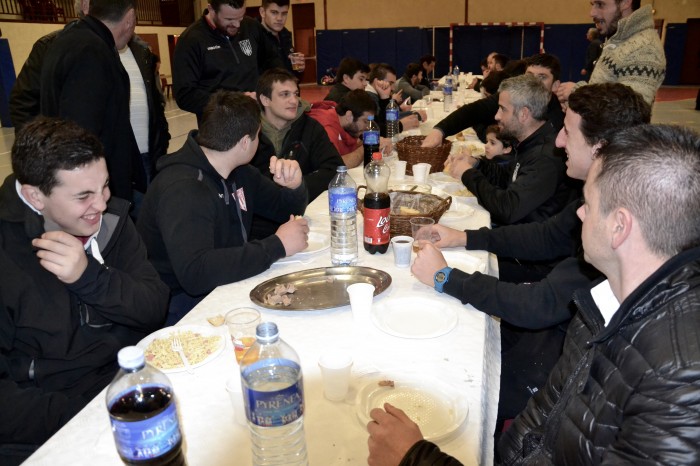 Rugby LSC - Le banquet d'après-match en attendant la 3ème mi-temps... Mais là s'arrête le reportage.
