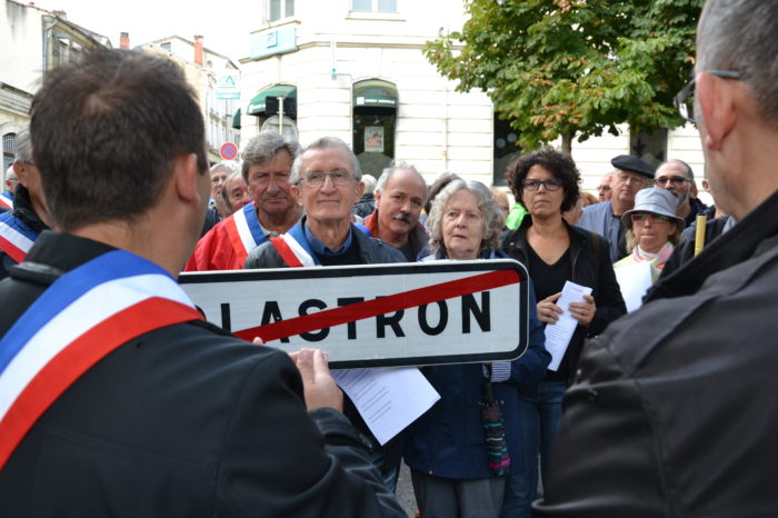 Manifestation contre la fermeture de la perception de Lombez, le 11 septembre à Auch