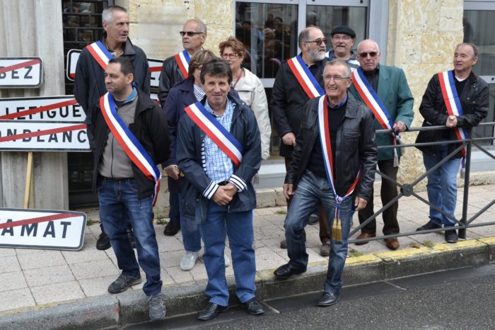 Manifestation contre la fermeture de la perception de Lombez, le 11 septembre à Auch