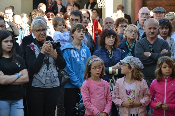 Ecole de Monblanc - octobre 2017 - Anonymes, proches, famille, etc.  ils sont venus nombreux pour ce grand moment
