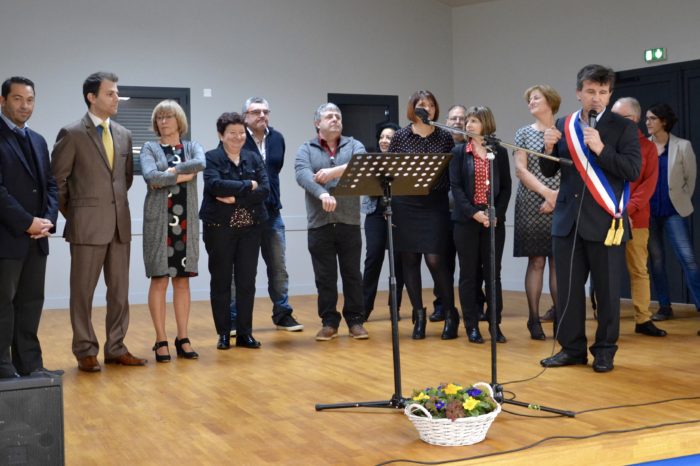 Inauguration salle polyvalente de Pompiac - février 2018 - La nouvelle scène reçoit ses premières vedettes
