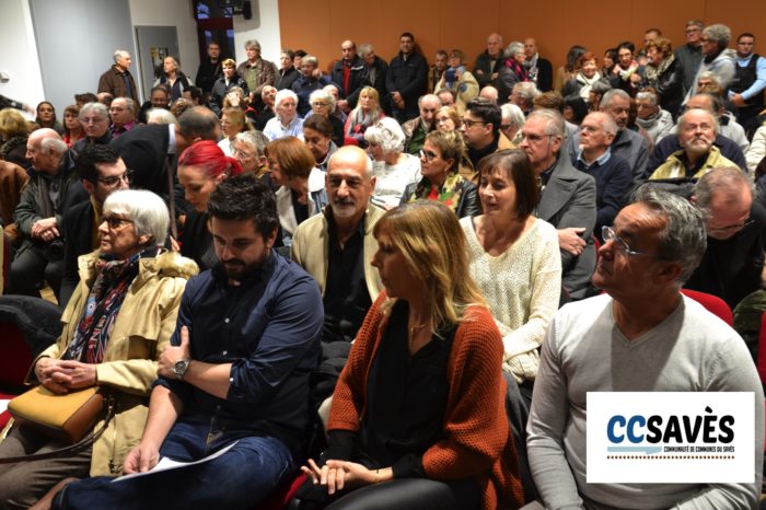 Auditorium tournan - décembre 2019-2 - La foule des grands jours à Tournan avec au premier rang (de gauche à droite) Colombe Lafitte et son petit fils
