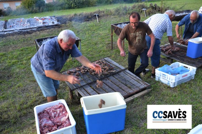 Un été dans le Savès - Savignac juillet 2021-3 - Del a viande en veux tu en voilà