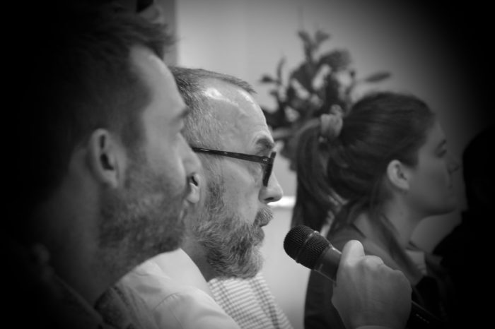 Le président Hervé Lefebvre - au premier plan, Jean-Pierre Cot Le président Hervé Lefebvre - au premier plan, Jean-Pierre Cot