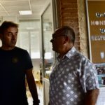 Franck Barrucq et le vice-président en charge des écoles, Christian Magnouac