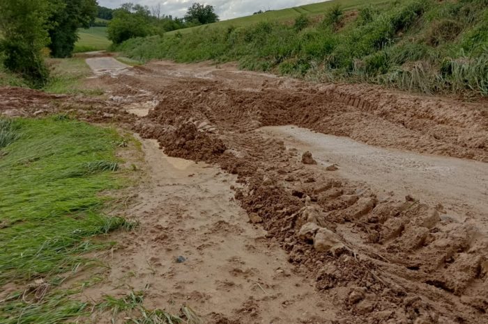 Savès voirie 3- 18 mai 2024 Savès voirie 3- 18 mai 2024