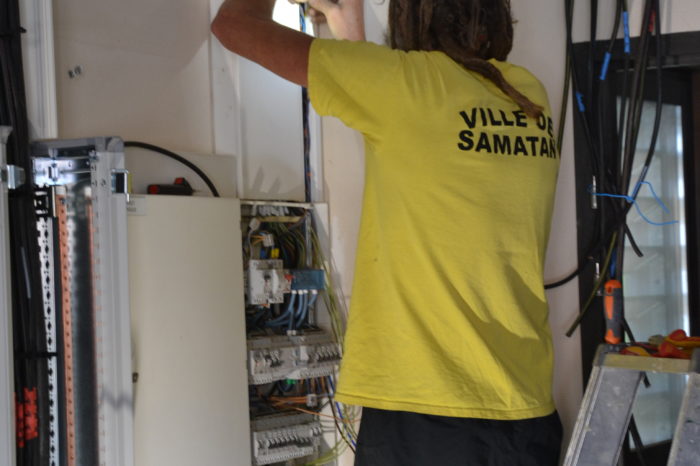 Electricité- Chantier école 13 juin2024.JPG - électricité