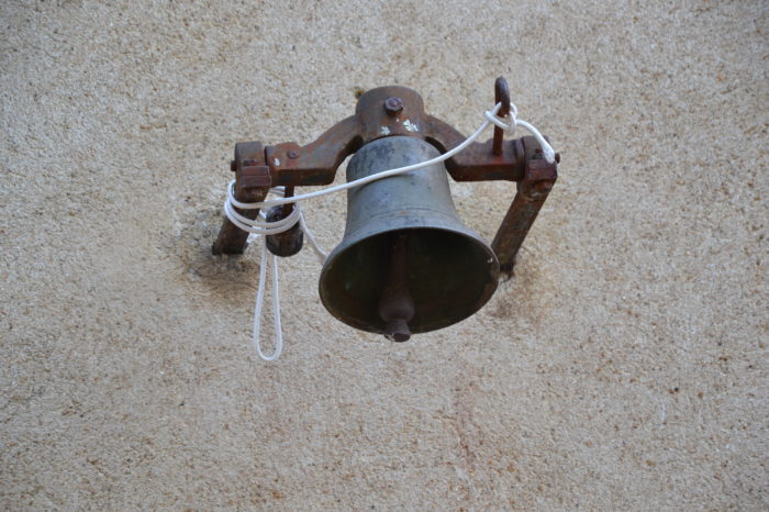Visite3 école Chaze - Juillet 2024 - La légendaire cloche
 Visite3 école Chaze - Juillet 2024 - La légendaire cloche