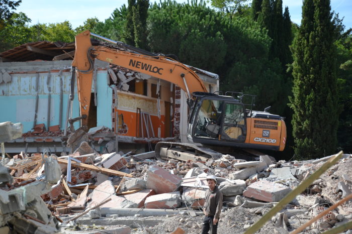 48D2A5DA-472C-496A-BAEF-CFCBD20B12B5 48D2A5DA-472C-496A-BAEF-CFCBD20B12B5