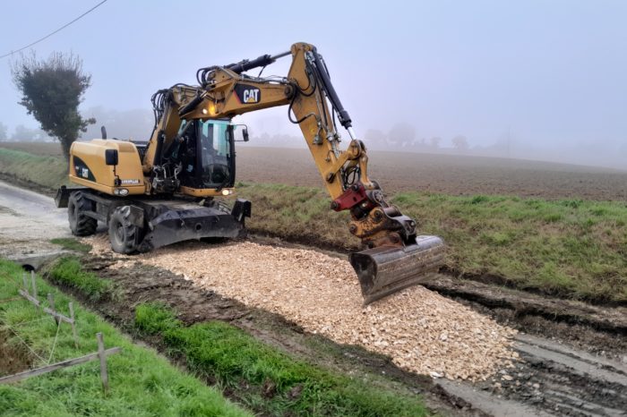 323E87BF-AE62-4387-A735-134ED6882DD9 323E87BF-AE62-4387-A735-134ED6882DD9